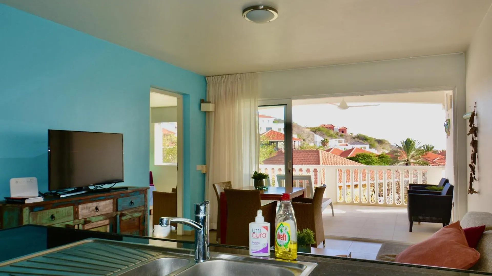 Blue Bay Beach Villas