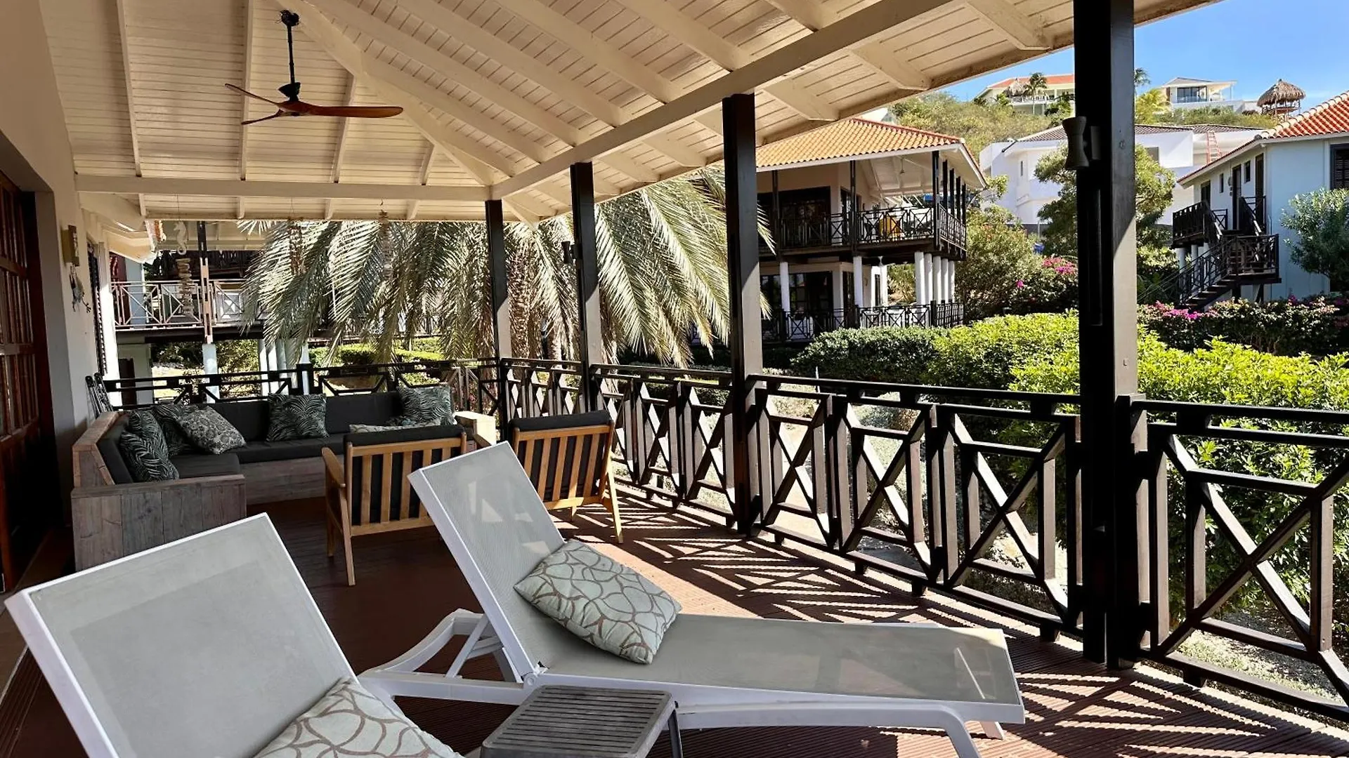 Сasa de vacaciones Blue Bay Beach Villas
