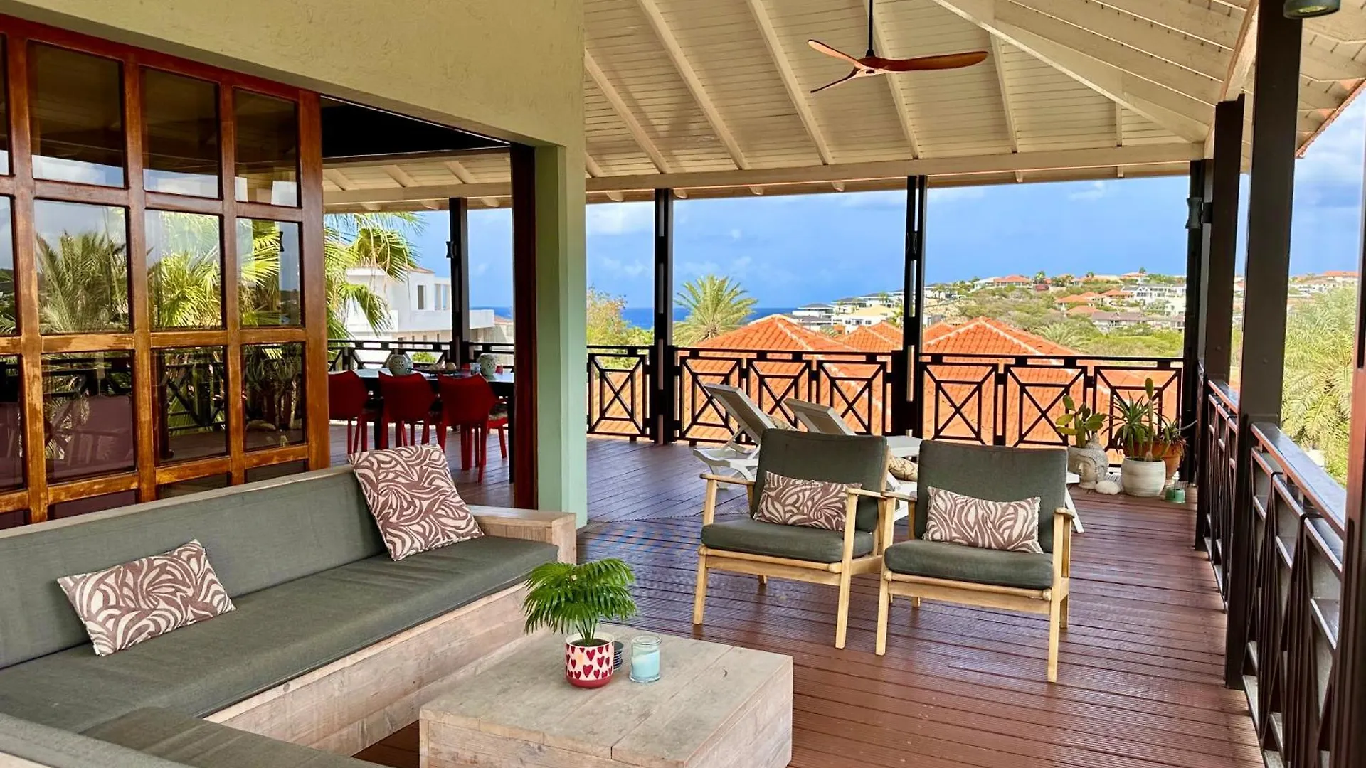 Blue Bay Beach Villas 0*, Blue Bay Curaçao