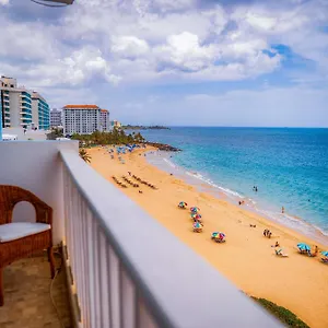  Apartment Condado Beachfront- Perfect For Families!