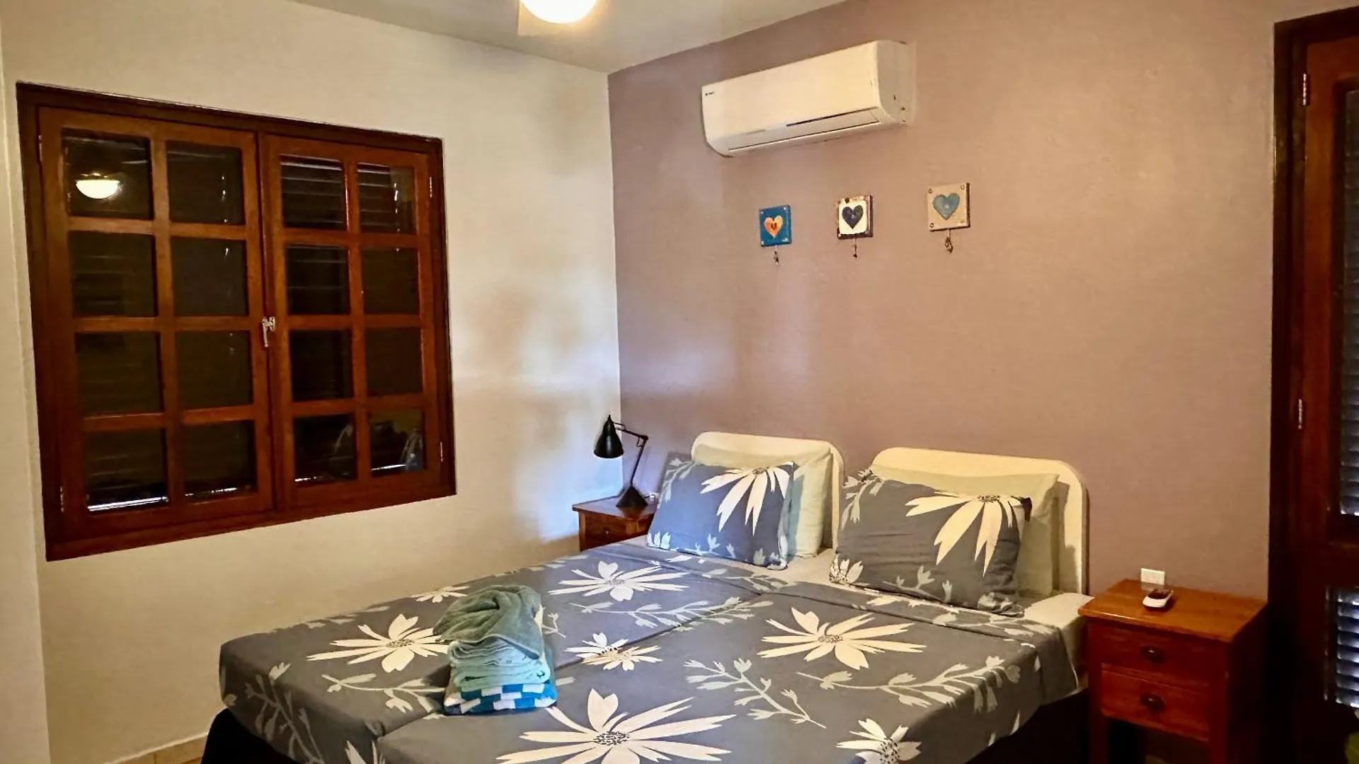 Blue Bay Beach Villas & Apartments בית נופש בלו ביי