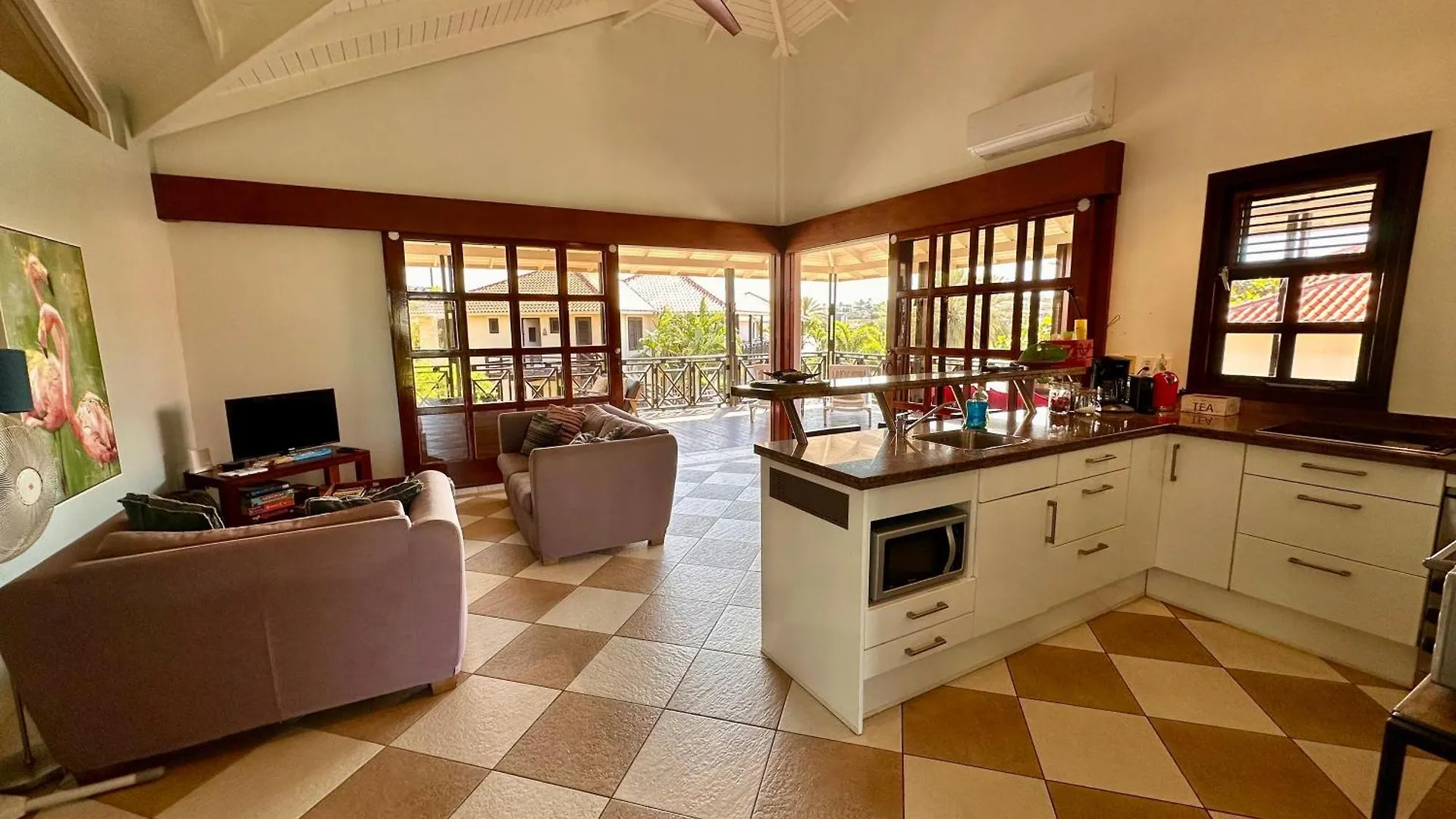Blue Bay Beach Villas & Apartments